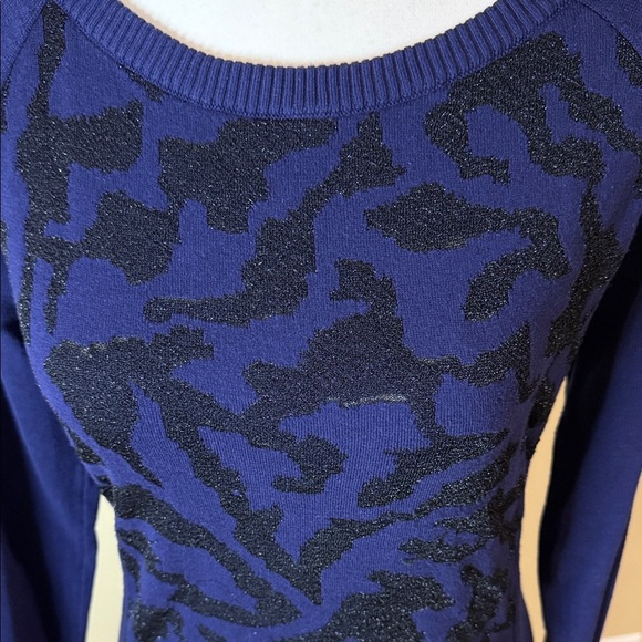 Reitmans Sweater Dress Purple with Black Embellishments Crew Neck Women's Size M - Picture 3 of 12